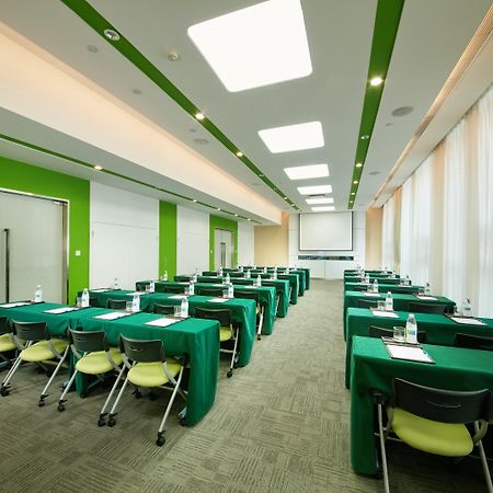 Holiday Inn Express Leshan City Square By Ihg High Speed Rail And Leshan Giant Buddha Exterior photo